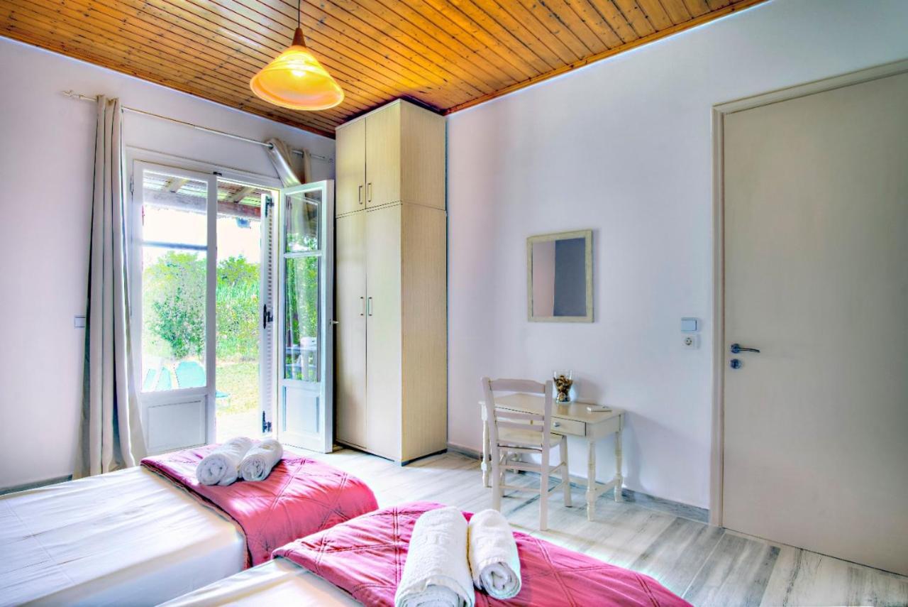 Marilenas House Apartment Astrakeri Exterior photo